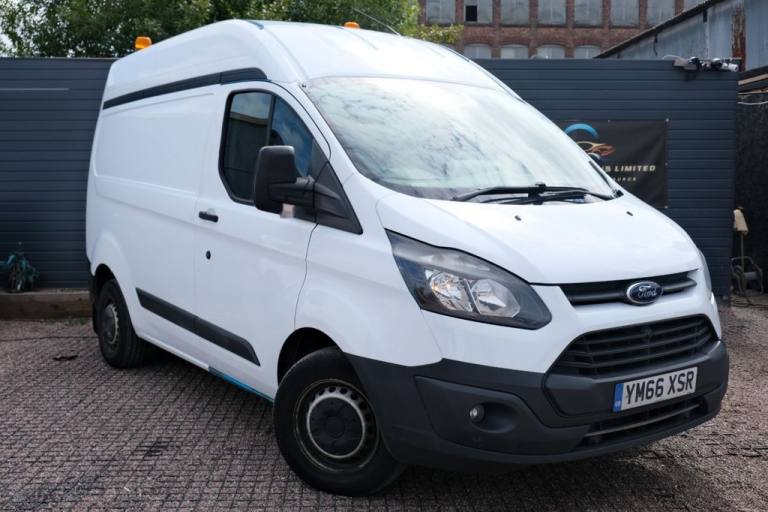 2017 Ford Transit Custom 2.0 TDCi 290 Panel Van 5dr Diesel Manual L1 H2 (164 g/km, 104 bhp) Panel...