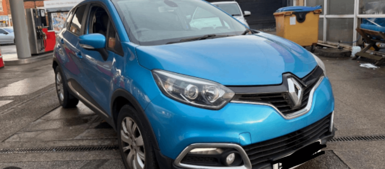 Renault, CAPTUR, Hatchback, 2013, Manual, 898 (cc), 5 doors