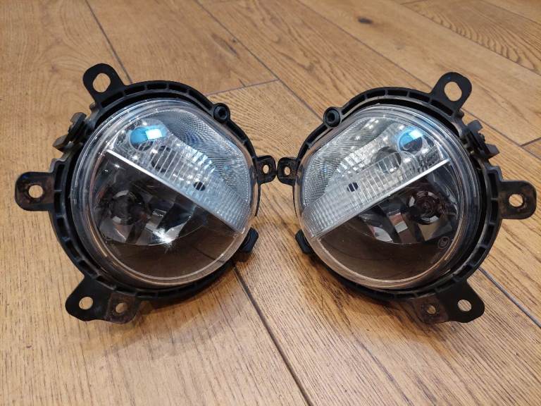 MINI Cooper F56 genuine (OEM 193.723) pair of halogen fog lights