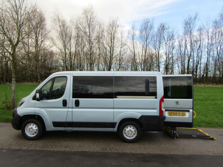 2018 Peugeot Boxer 2.0 BlueHDi H1 Window Van 110ps WINDOW VAN Diesel Manual