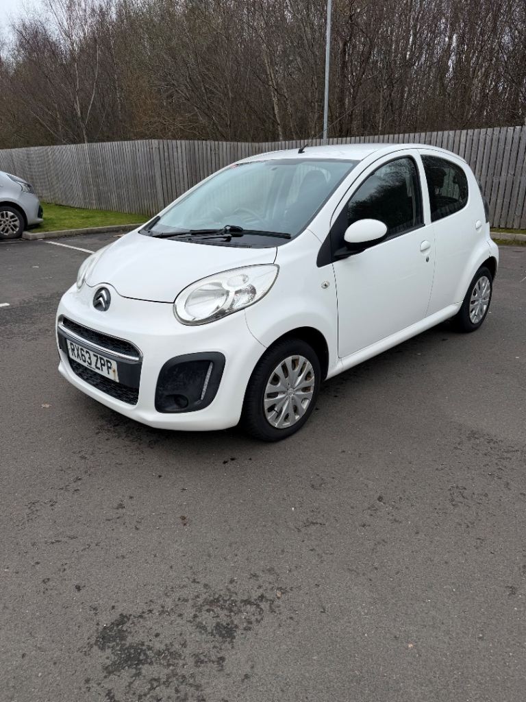 Citroen, C1, Hatchback, 2013, Manual, 998 (cc), 5 doors
