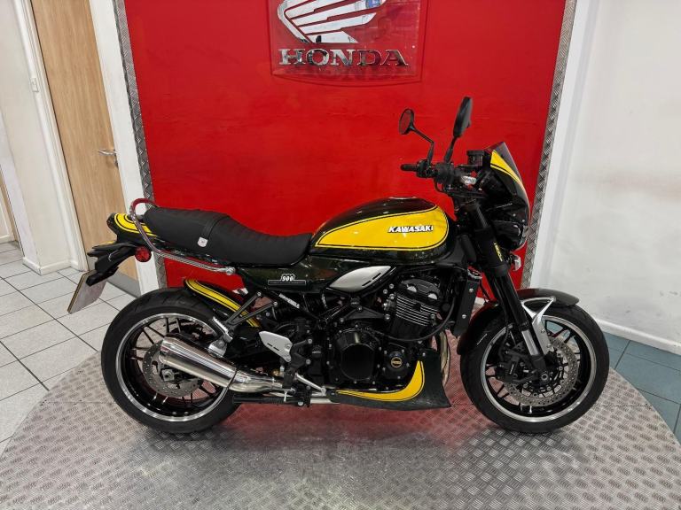 2024 '24' ZR 900 RS KRACB YELLOW BALL