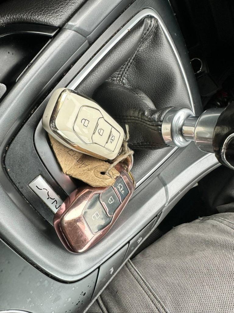 image for 2017 Ford Mondeo 2.0 TDCi Titanium Euro 6 (s/s) 5dr Hatchback Diesel Manual