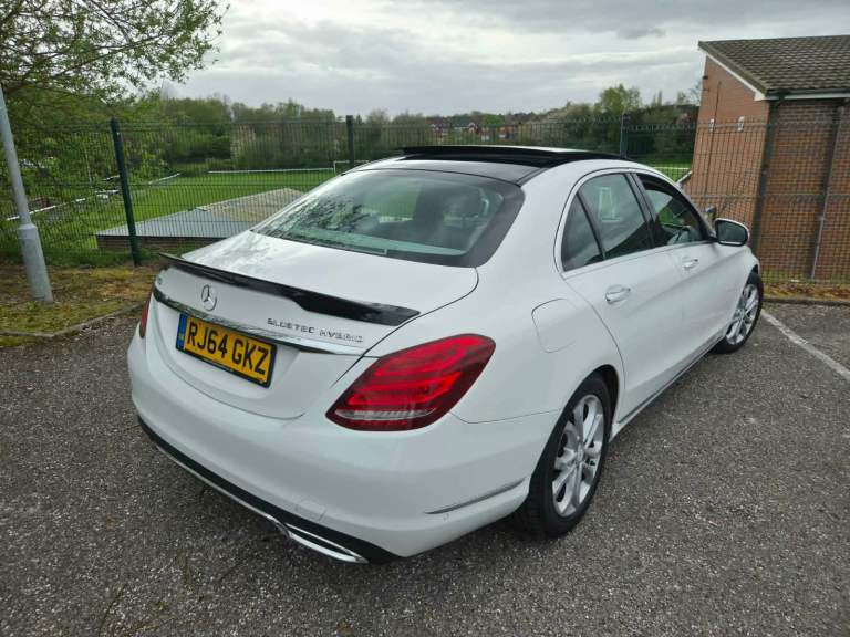 Mercedes-Benz, C CLASS, Saloon, 2015, Semi-Auto, 2143 (cc), 4 doors