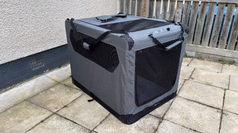 Travel crate for large dog