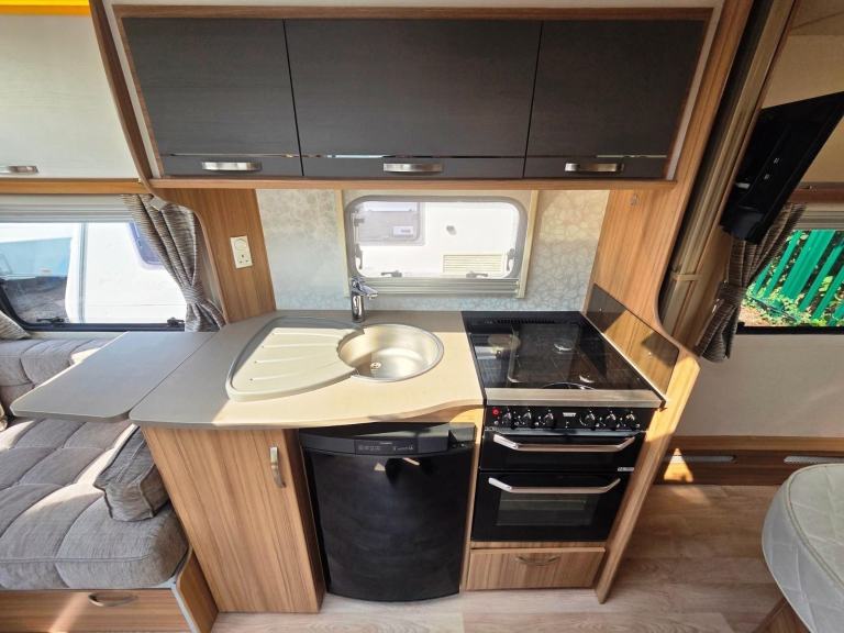 Lunar Lexon 560 2018