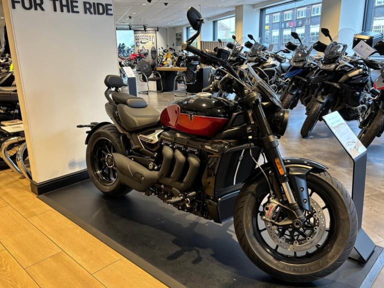 TRIUMPH ROCKET 3 STORM GT - 2025 25 - IN STOCK - UNREGISTERED