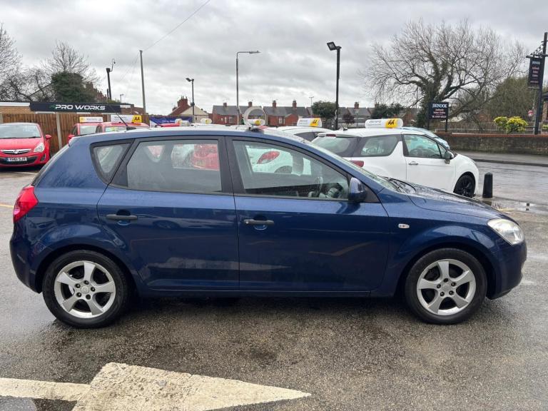 2009 Kia Ceed 1.6 GS Estate 5dr Petrol Manual (154 g/km  120 bhp) Petrol