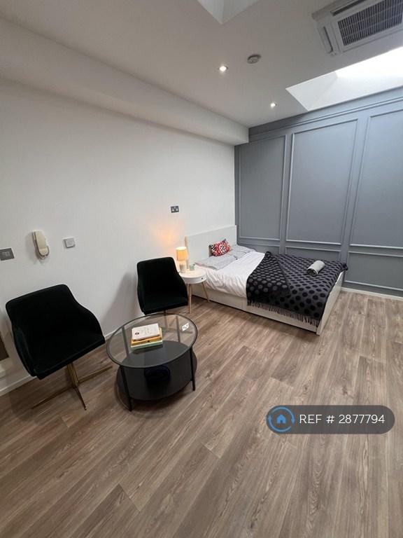 Studio flat in Wilmot Place, London, NW1 (#2877794)