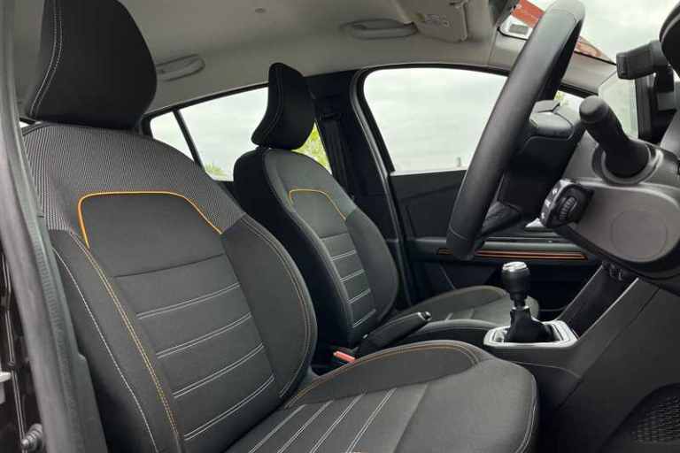 2022 Dacia Sandero Stepway 1.0 TCe Comfort 5dr HATCHBACK PETROL Manual