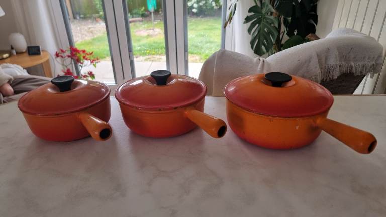 Le Creuset saucepans x 3