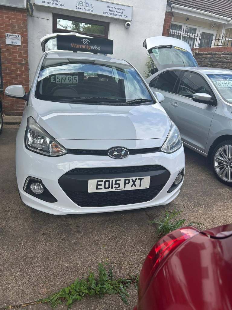 2015 Hyundai i10 1.0 Premium 5dr HATCHBACK PETROL Manual