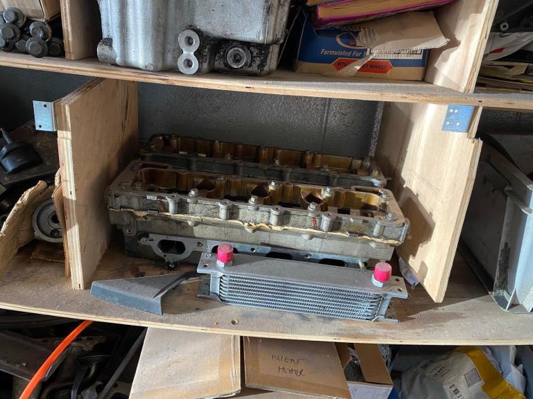 Rover t series tomcat turbo engine head 