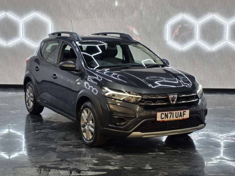 2021 Dacia Sandero Stepway 1.0 TCe Essential Hatchback 5dr Petrol Manual Euro 6 (s/s) (90 ps) Hat...