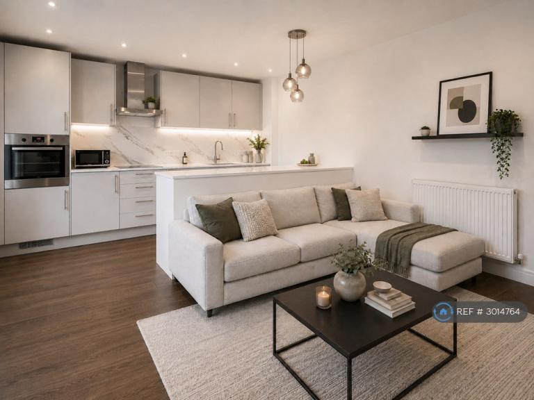 2 bedroom flat in Waterhouse Avenue, Maidstone, ME14 (2 bed) (#3014764)
