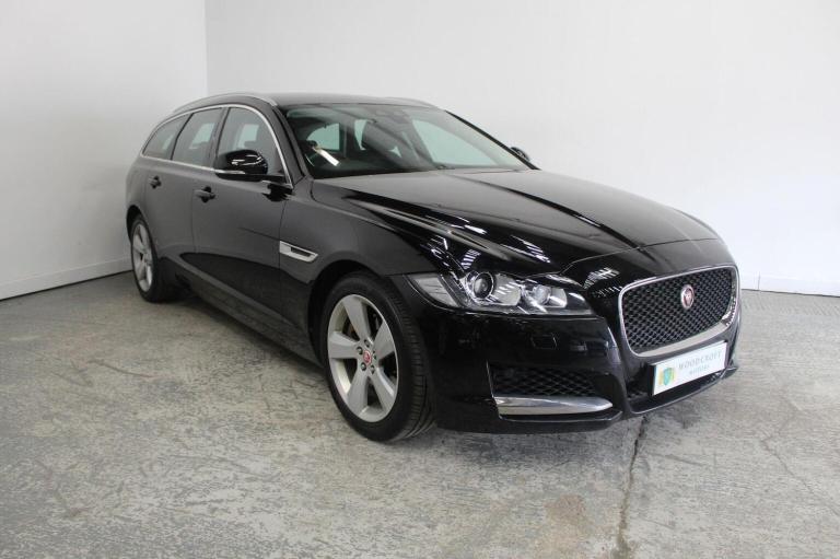 JAGUAR XF 2.0i Portfolio Sportbrake Auto Euro 6 (s/s) 5dr 2019