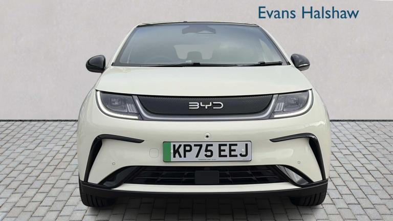 2025 BYD Dolphin 150kW Design 60.4kWh 5dr Auto HATCHBACK ELECTRIC Automatic