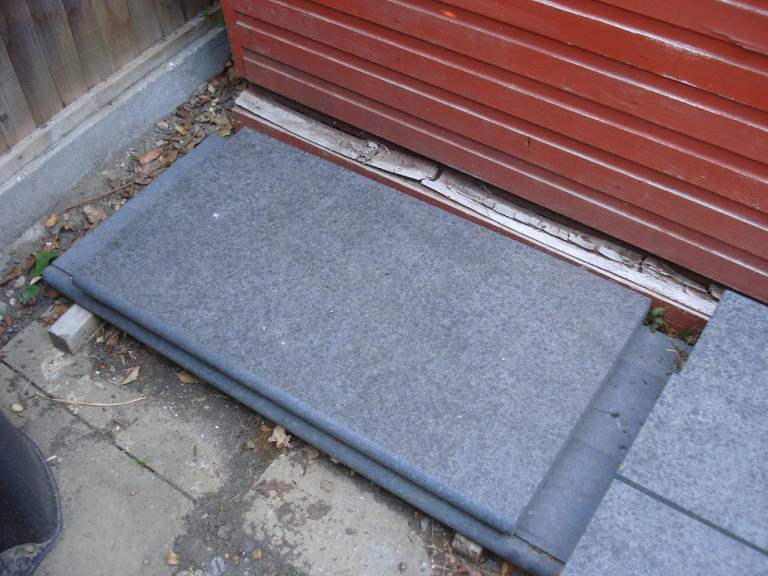 1 x Granite Marble Slab Step for Patio, Conservatory or Door Step, 900x500x40 approx, unused. 