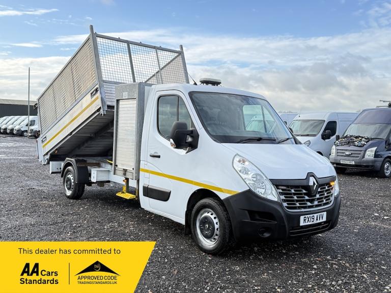 2019 Renault Master LL35 ENERGY dCi 145 Business Low Roof Chassis Cab CHASSIS CAB DIESEL Manual