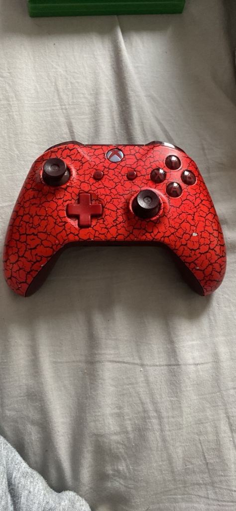 Xbox One Controller - Red Cracked Design, Good Condition