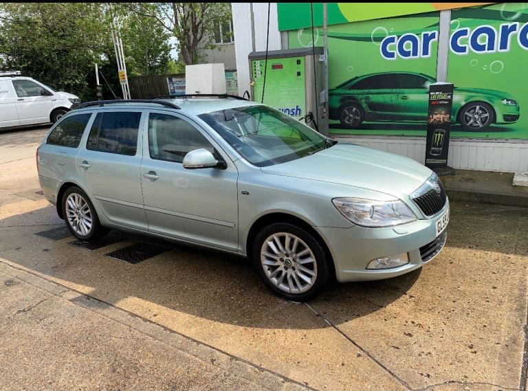Skoda, OCTAVIA, Estate, 2009, Semi-Auto, 1798 (cc), 5 doors