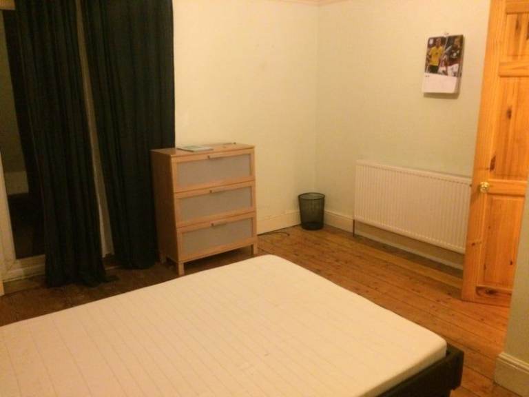 Room for rent 