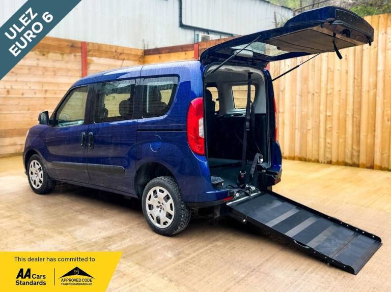 2017 Fiat Doblo 4 Seat Wheelchair Accessible Disabled Access Vehicle WAV MPV Petrol Manual