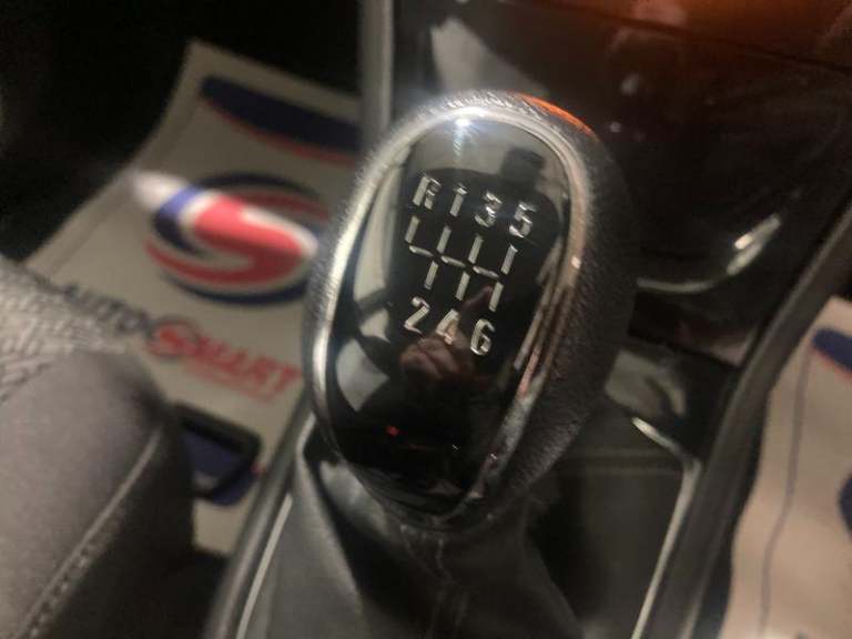 2019 Vauxhall Mokka X 1.4T ecoTEC Design Nav 5dr Manual Hatchback Petrol Manual