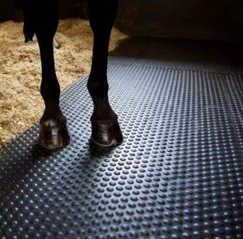 Heavy Duty Rubber Stable Matting – Durable Non-Slip Rubber Matting