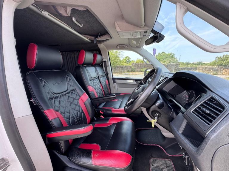 2018 VOLKSWAGEN TRANSPORTER T6 SPORTLINE 204BHP DSG. POP TOP. SOLAR.NO VAT