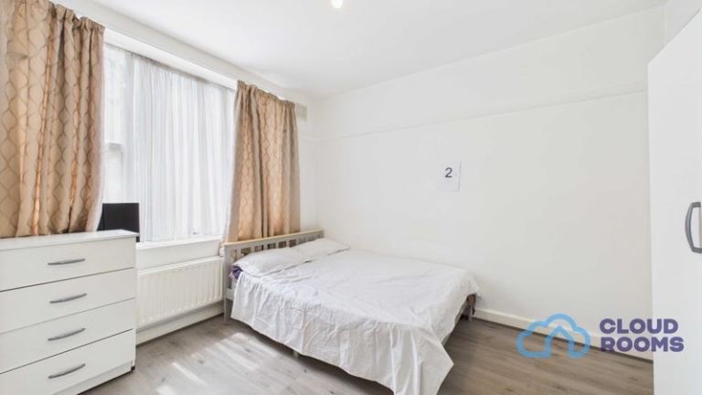 🎉 Double Rooms Available – Move Today ✅✅