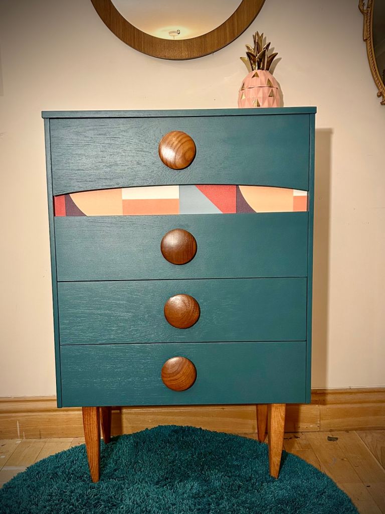 image for Retro chest of drawers