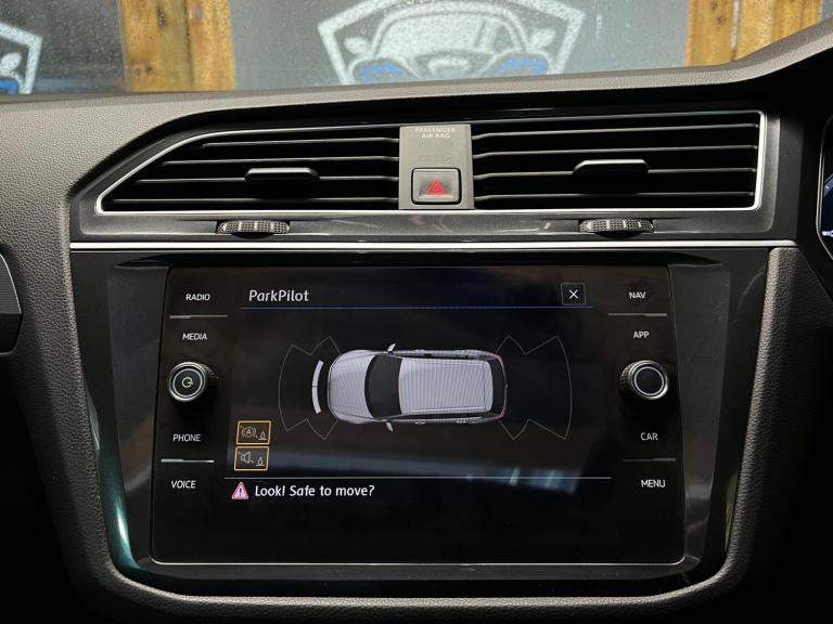 2018 Volkswagen Tiguan 2.0 TDI R-Line DSG 4Motion Euro 6 (s/s) 5dr ESTATE Diesel Automatic