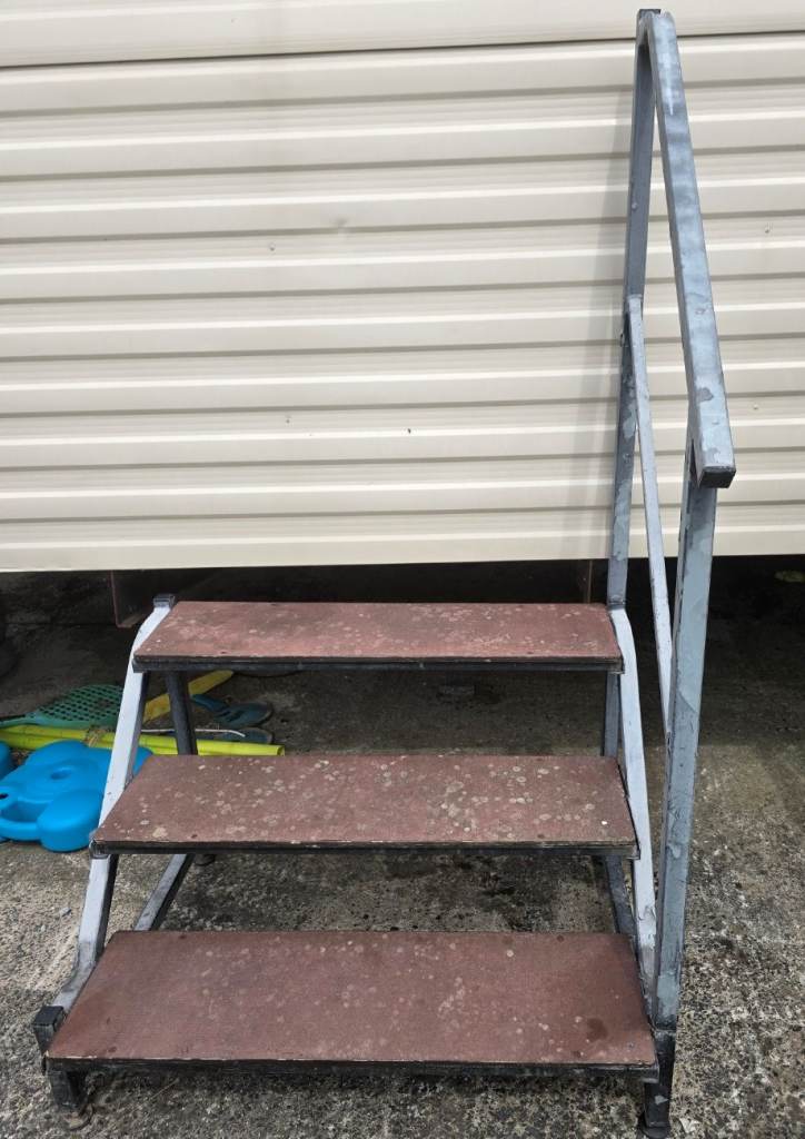 Caravan Steps