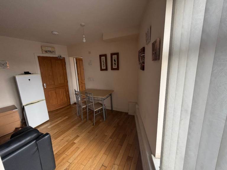 Studio Available - Furnished - Page Hall Road, Sheffield, S4 8GU