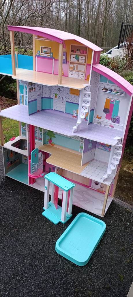 Jupiter Workshops Manhattan Mansion Dolls House