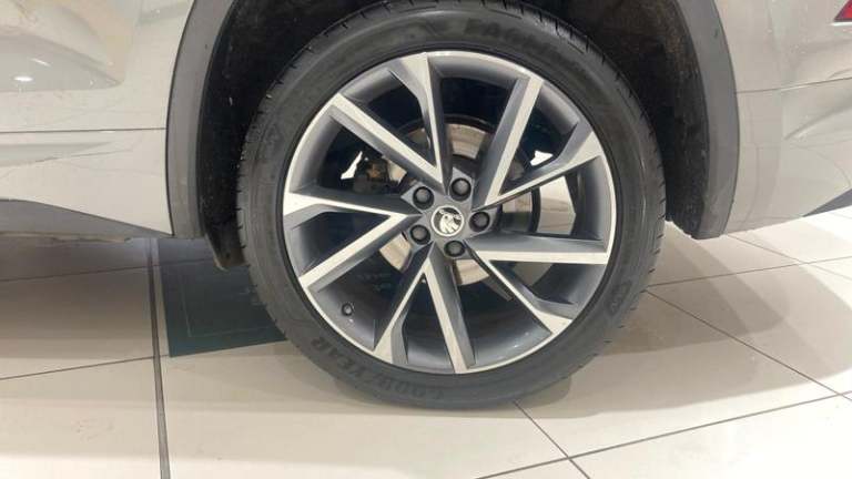 2022 Skoda Kodiaq 1.5 TSI Sport Line 5dr DSG [7 Seat] Automatic Estate Petrol Automatic