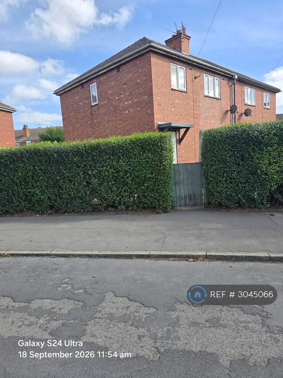 4 bedroom house in Haldane St, Gainsborough, DN21 (4 bed) (#3045066)