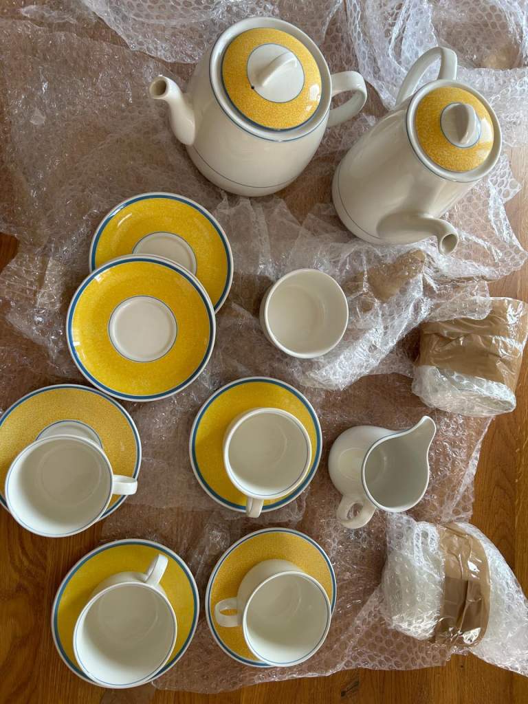 Reflex Midwinter Crockery