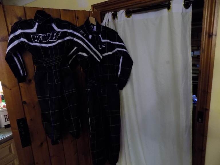 Wulfsport Black Kart Racing Kids Suit Bundle 2 Pieces Size Small and XL