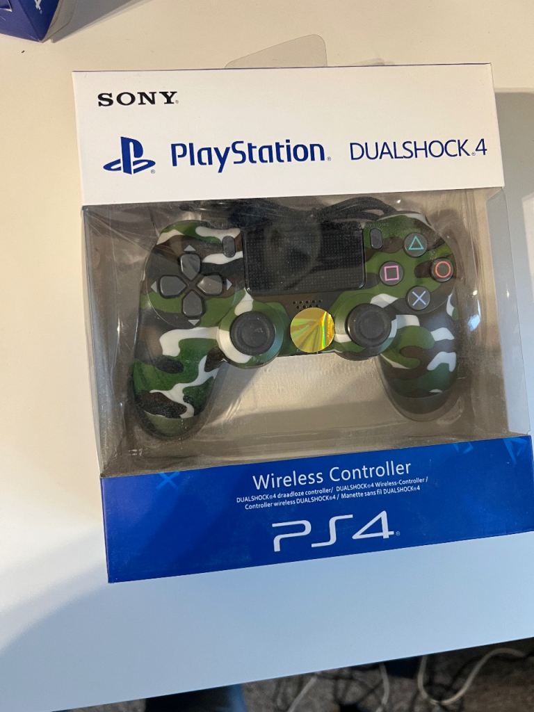 PS4 Dual Shock  controller Army color brand new 