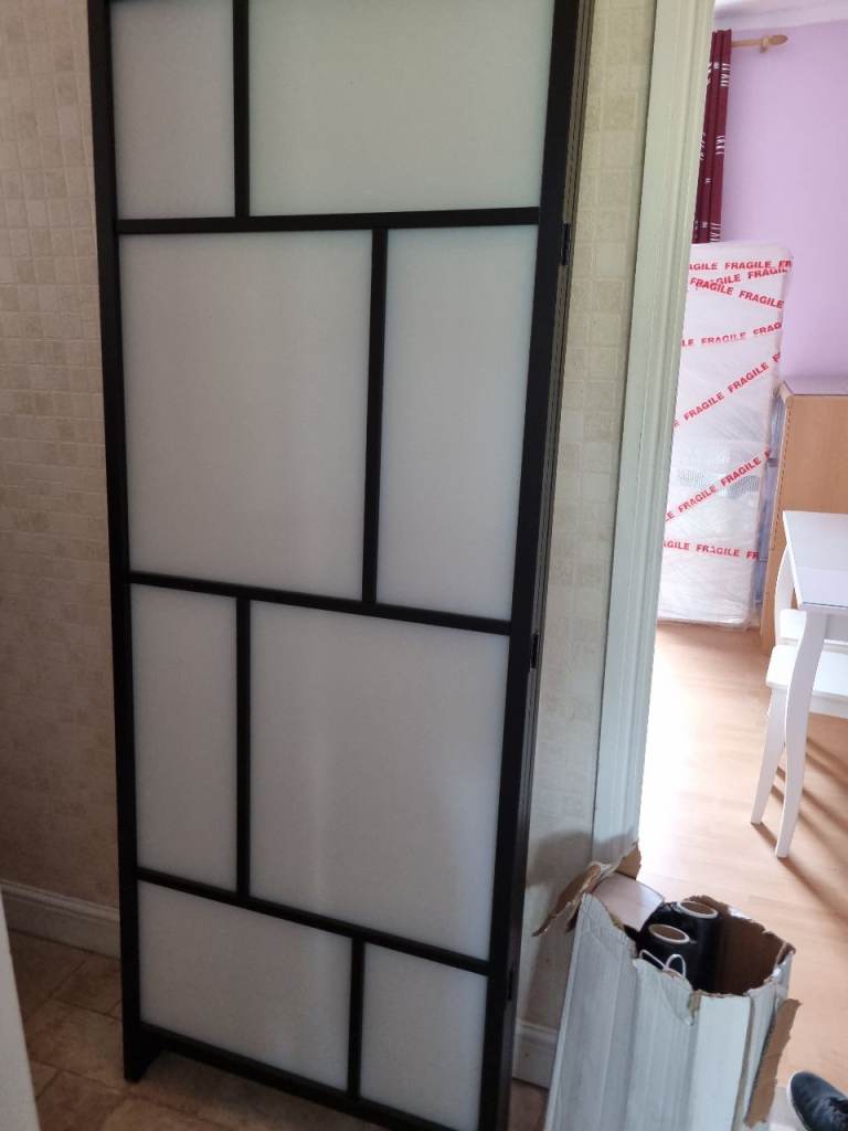 Folding screen /room divider