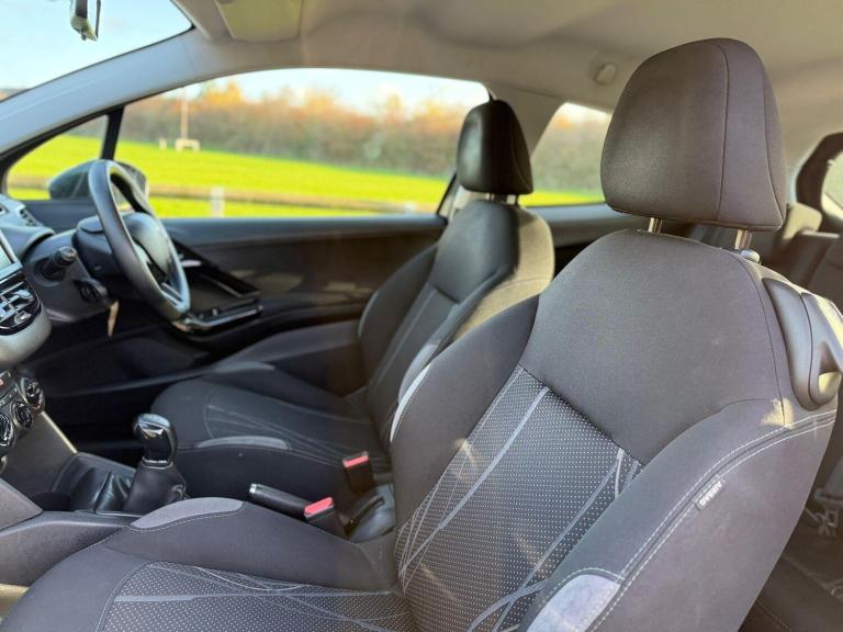 2014 Peugeot 208 1.2 VTi PureTech Active Euro 5 3dr HATCHBACK Petrol Manual