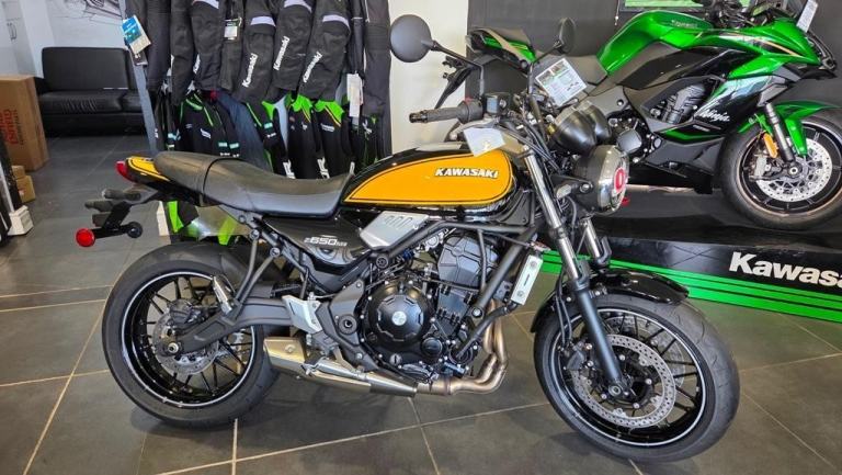 Kawasaki Z650RS, Brand new 2025 model