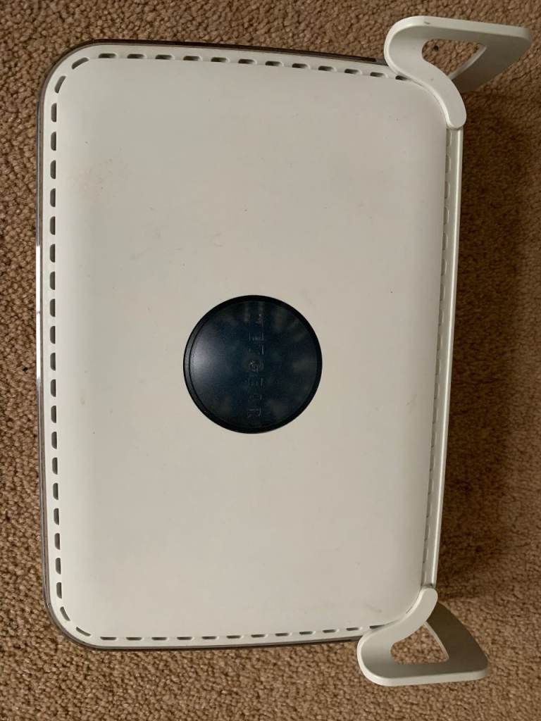 Netgear RangeMax ADSL Modem Wireless Router DG834PN