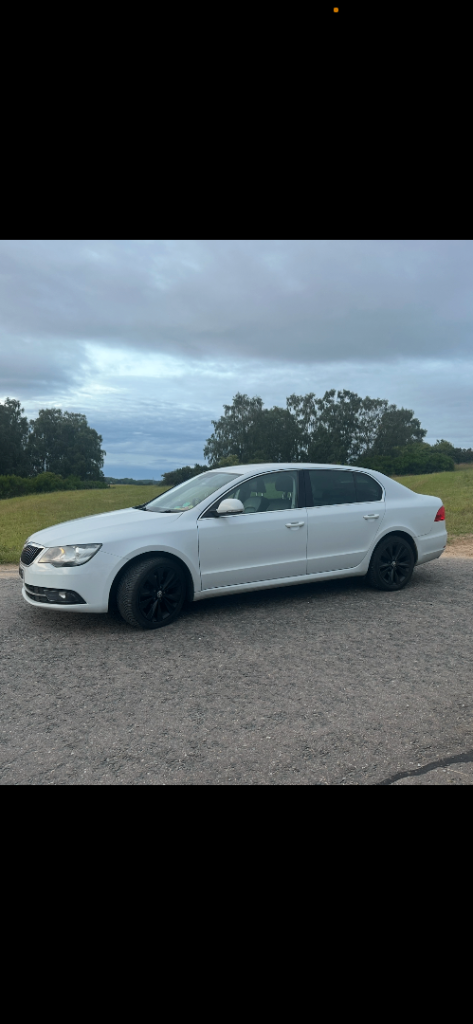 SKODA superb special black edition trim 