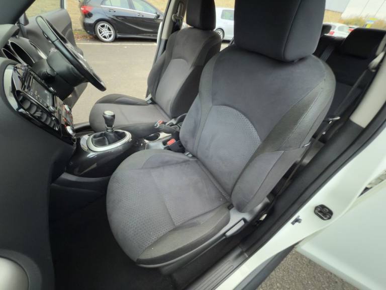 2014 Nissan Juke 1.5 dCi 8v n-tec SUV 5dr Diesel Manual Euro 5 (s/s) (110 ps) HATCHBACK Diesel Ma...