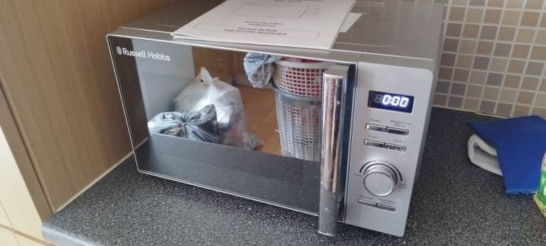 Small Microwave Oven 
