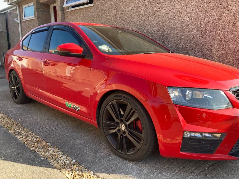 Skoda, OCTAVIA, VRS Hatchback, 2014, Manual, 1968 (cc), 5 doors