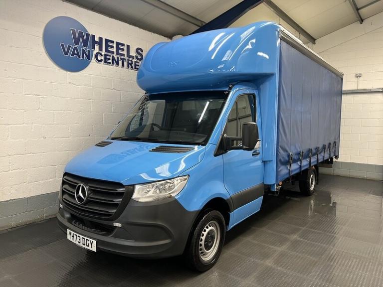 2023 Mercedes-Benz Sprinter Sprinter 2.0 315 CDI Progressive RWD L3 Curtain Side Euro 6 (s/s) 2dr...